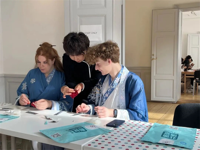 1695817894103667.jpg 640 (4).jpg